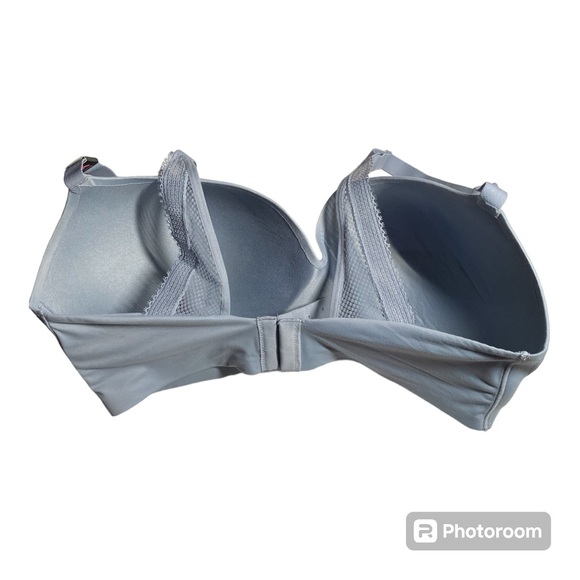 NWT Victorias Secret Bra Size 38DDD Light Blue Incredible Plunge Padded Wireless - Picture 2 of 12